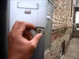 Orlando Community Locksmith Orlando, FL 407-548-2011 - apartment-lock-change
